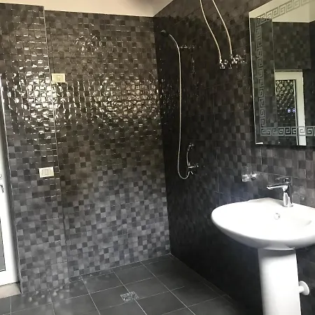 Apartment House, 1 Bedroom & 1 Kitchen Apartment, Located In Center Elbasan