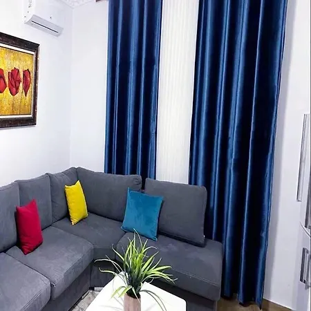 House, 1 Bedroom & 1 Kitchen Apartment, Located In Center Elbasan